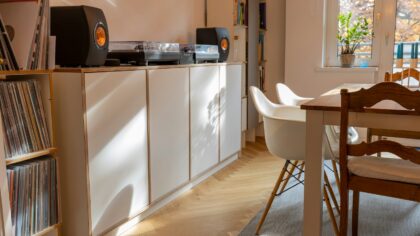 Beginner hi-fi stereo guide for the living room: amp, speakers and sources explained