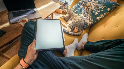 Common mistakes that shorten the life of your touch‑screen device