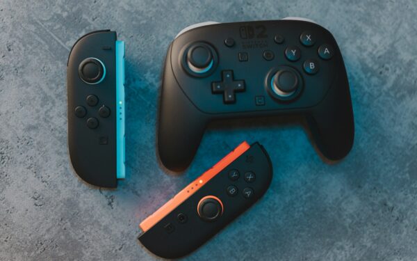 Controller charging docks for PlayStation, Xbox and Switch: a practical guide for a tidy play area