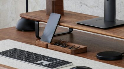 Essential accessories for handheld PCs: comfort, control and protection