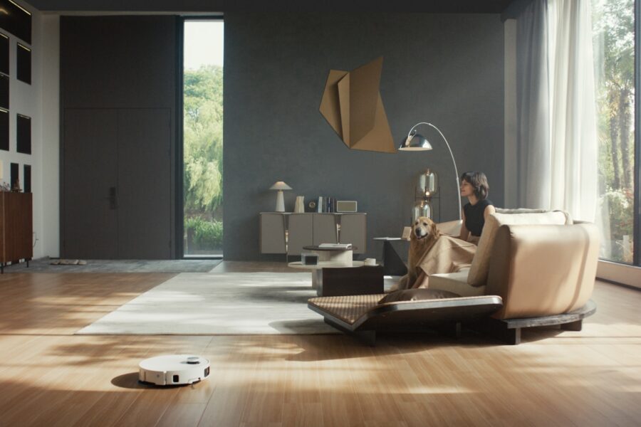 Robot vacuum living room hardwood floor