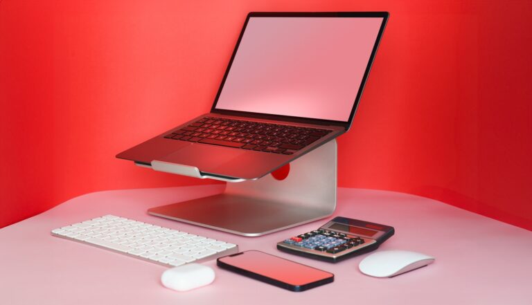 Office desk laptop stand external keyboard