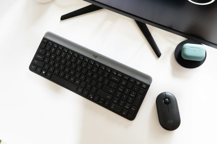 Wireless keyboard mouse combo desk