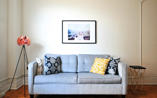 How to improve TV and speaker sound quality in a small apartment