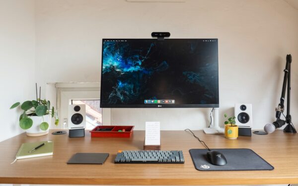 How to pick a 1080p monitor for home office and casual gaming