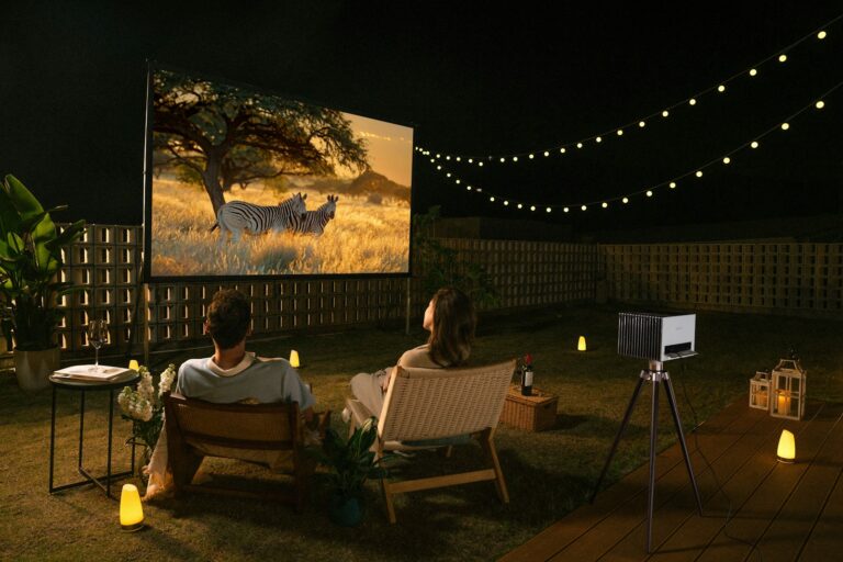 Portable projector tripod stand outdoor bluetooth speaker table