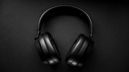 How to use wireless headphones with your TV for late‑night watching