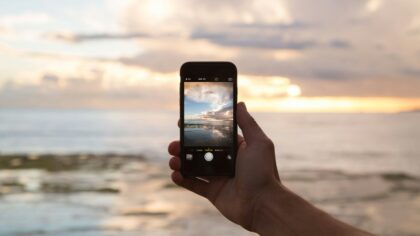 Practical ways AI features on your phone can actually save you time