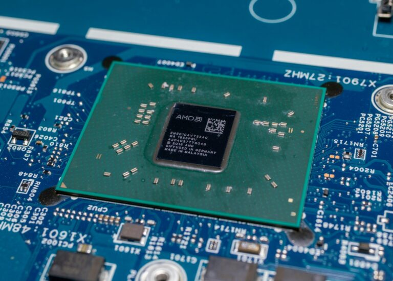 Close laptop cpu chip