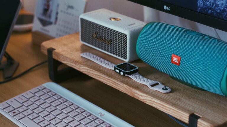 Kitchen smart speaker