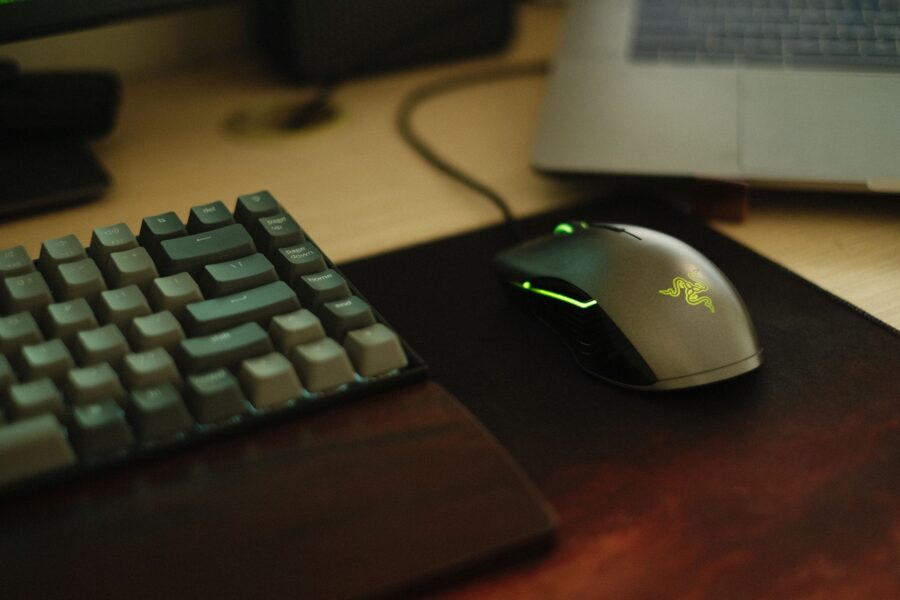 Mechanical gaming keyboard