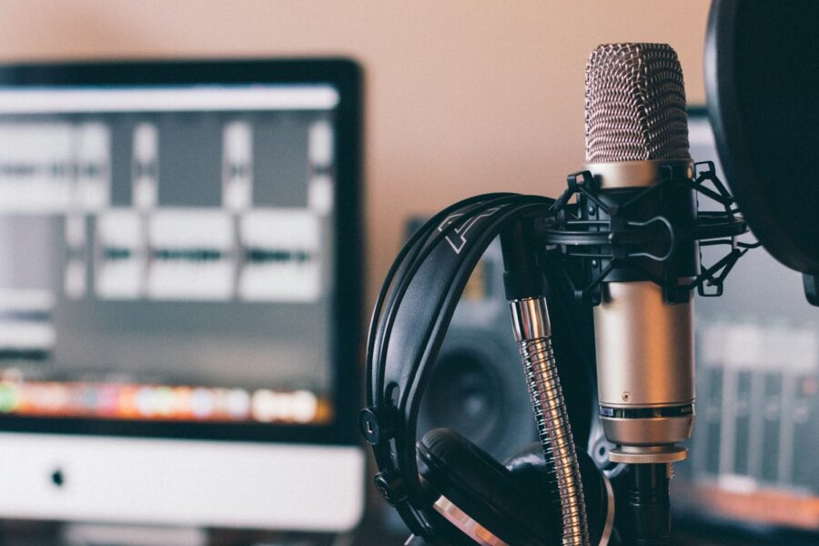 Home podcast microphone