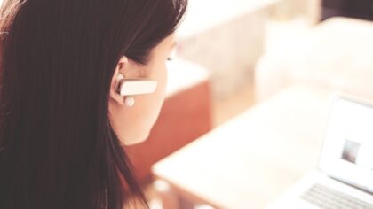 Bluetooth headset buying guide for work calls, study and home use