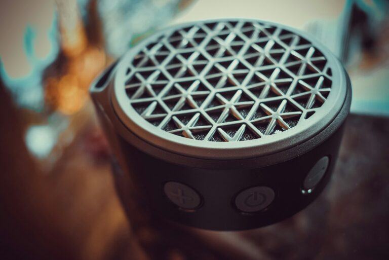 Small bluetooth speaker