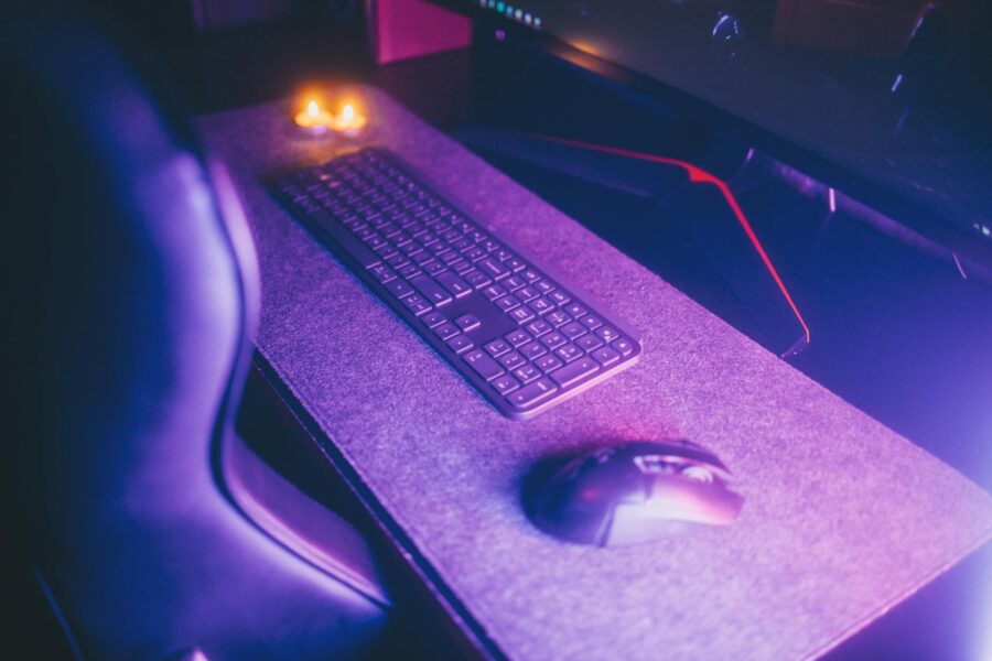 Gaming desk ergonomic