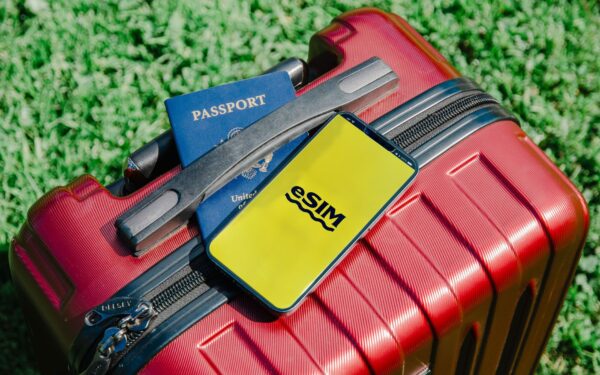 How eSIM changes travel and everyday connectivity: a practical guide for Android and iPhone users