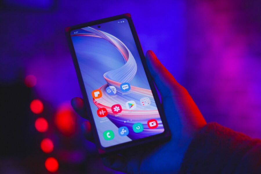 Smartphone oled display