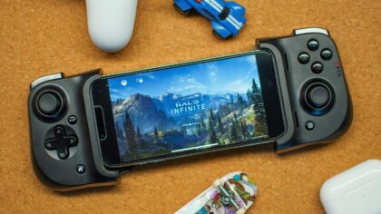 How phone grips, clips and tiny tripods are reshaping mobile gaming on the go