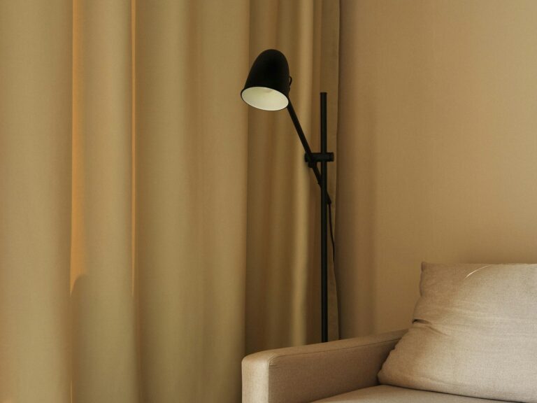 Smart plug wall outlet lamp living room