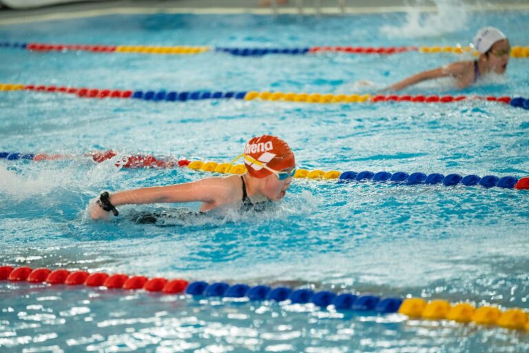 Swimming watch swimmer