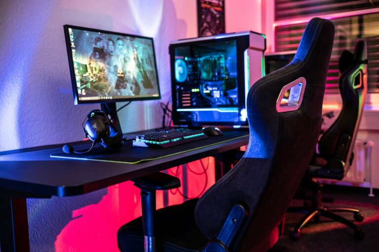 Gaming desk dual