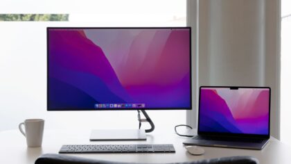 How to build a lightweight second‑screen setup with a laptop and portable monitor