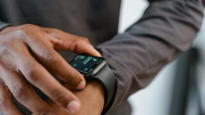 How to choose a smartwatch that fits your needs and budget
