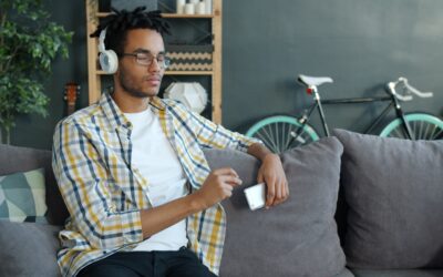 How to choose TV headphones that keep everyone at home happy