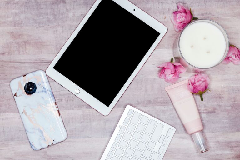 Tablet keyboard case