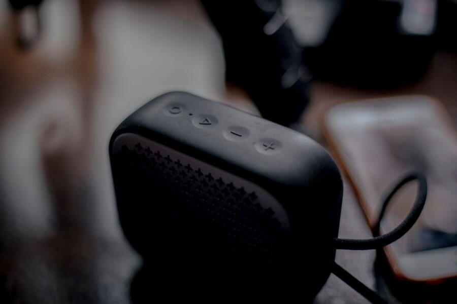 Portable bluetooth speaker