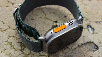 How to make smartwatch calls useful instead of annoying