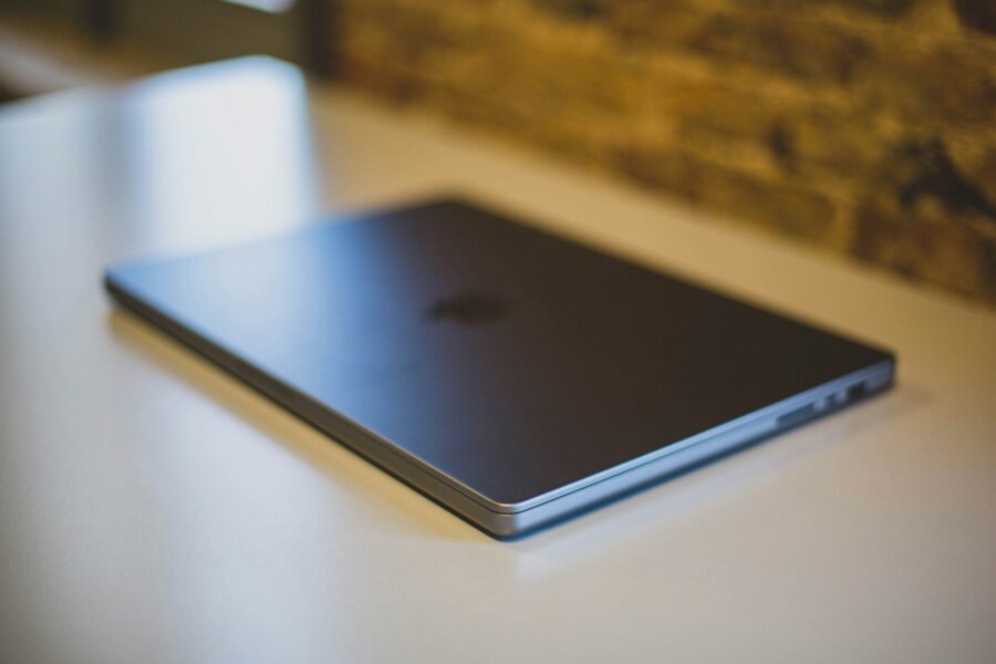 Aluminum premium laptop
