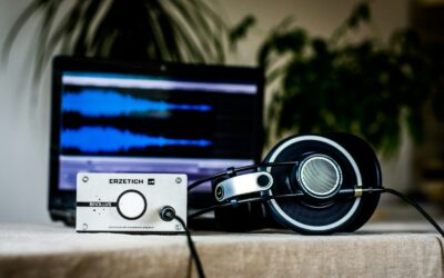 How to pick open-back vs closed-back headphones for music, gaming and home listening