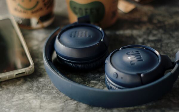 How to use Bluetooth accessories to get more from your smartphone every day