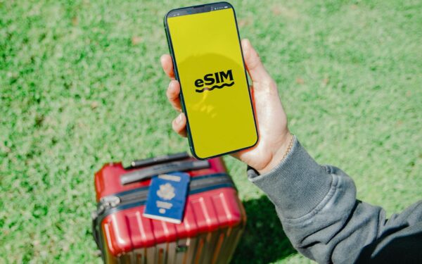 How to use eSIM when you travel: a practical guide to cheaper data and fewer hassles