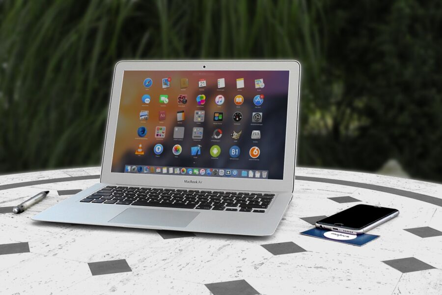 Smartphone mobile hotspot