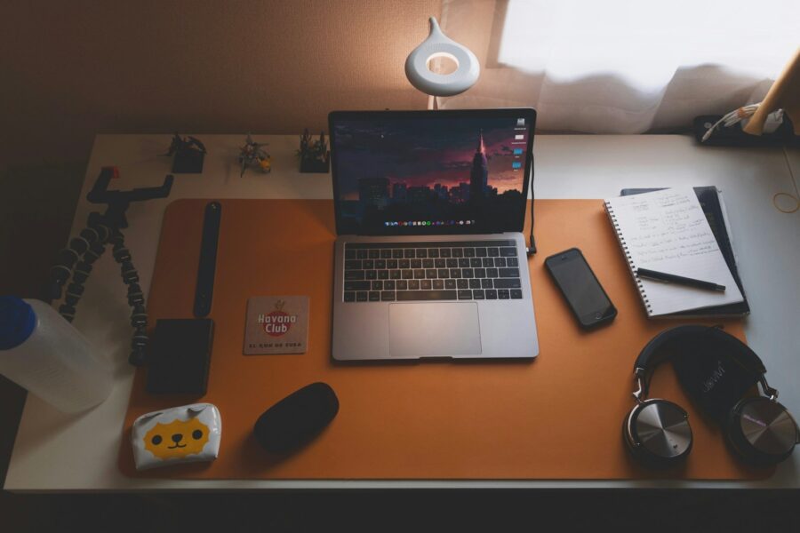 Laptop cooling pad