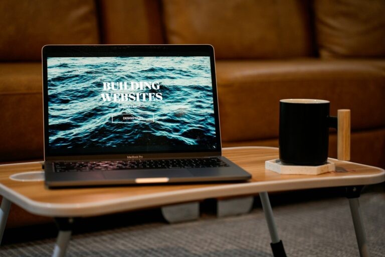 Portable folding laptop stand table