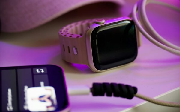 Smart charging habits that actually extend your wearable’s battery life