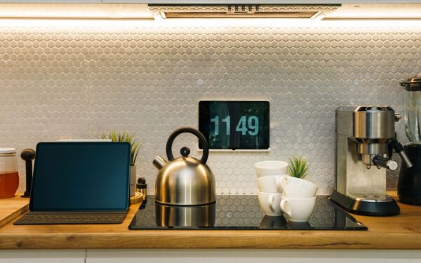 Smart coffee makers at home: features that actually matter and how to choose one