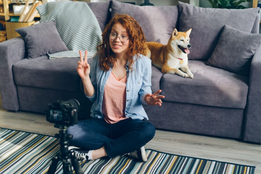 Smart pet camera