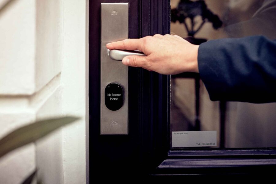 Smart lock front