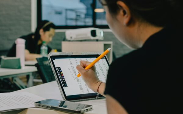 Tablet note‑taking for students: how to build a productive digital workflow