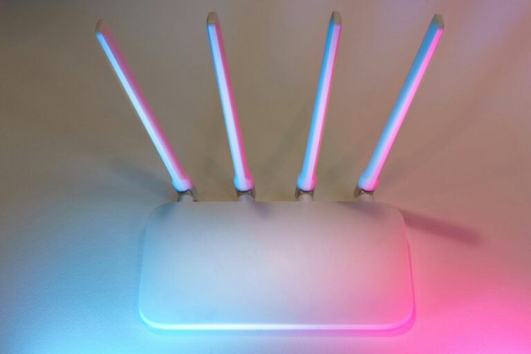 Smartphone wifi calling status bar home wifi router