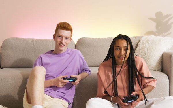Wireless controllers for modern gaming: what matters for comfort, latency and battery life