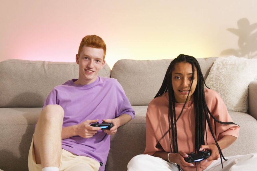 Wireless game controller