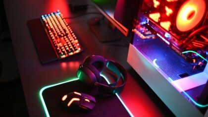 Wireless gaming headset buying guide for PC and console players