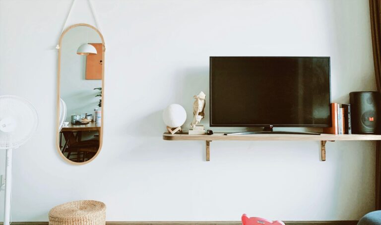 Modern router living