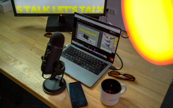 A beginner’s guide to USB microphones for clearer calls, streams and recordings