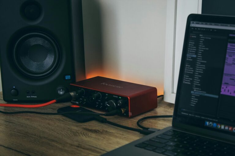 Portable dac headphone